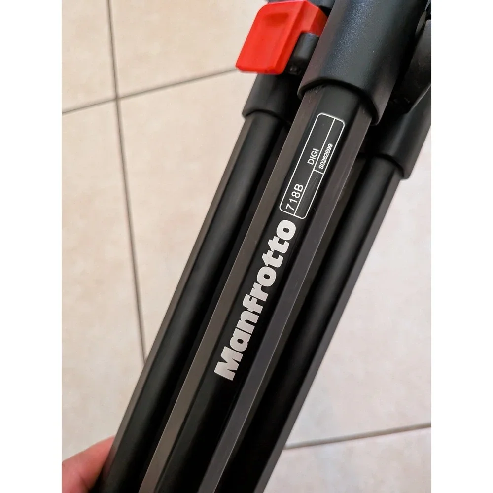 Manfrotto 718 (718B) Digi Tripod Camcorder‎ Holder Black